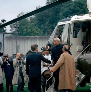 president-john-f-kennedy-greets-president-of-india-dr-sarvepalli-radhakrishnan-f36057-640962527367295321447