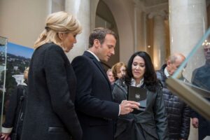 french-president-emmanuel-macron-visits-arlington-national-cemetery-39872957770-503f3c-10243229108677798454880