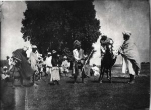 people-of-kashmir-india-1914-260b8b-10241074698122706674064