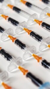 stockcake-syringe array display_17565903874444932687590017228.