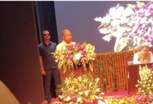 10000469772785968476243019770