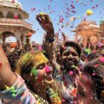 stockcake-vibrant_holi_celebration-760969-medium2311192465517549266