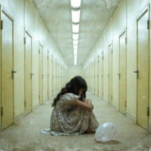 stockcake-lonely_corridor_dreams-4410463-medium5134289025389952605